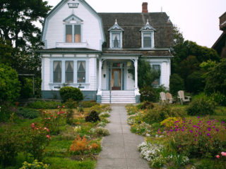 Protecting a Home’s Exterior: Siding, Insulation, and Weatherproofing Basics