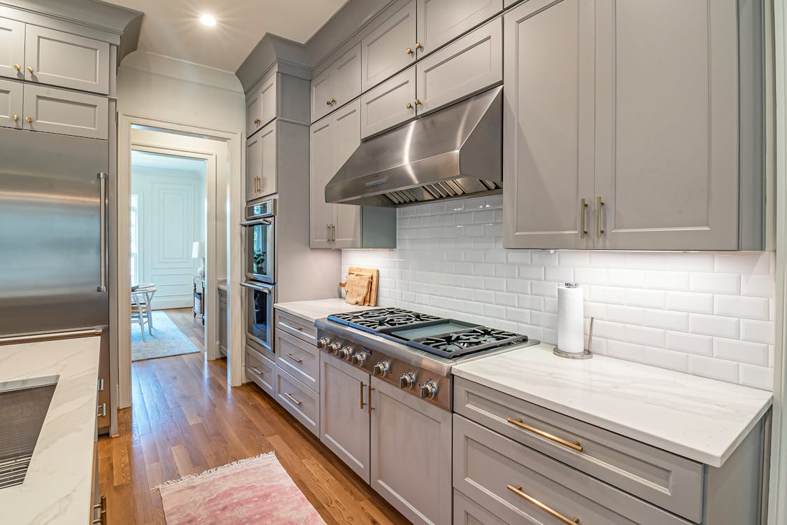 shaker cabinets, kitchen cabinets, modern shaker cabinets, durable kitchen storage, custom shaker cabinets, affordable shaker cabinets, shaker cabinet design, kitchen renovation cabinets, high quality shaker cabinets, shaker cabinetry suppliers